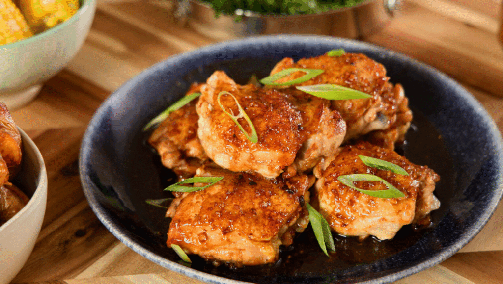 Honey-Garlic-Glazed-Chicken-Thighs